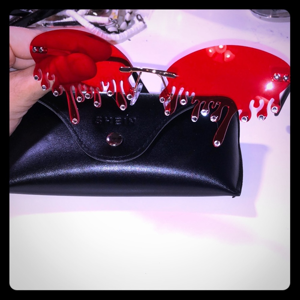 COPY - Rhinestone Drip Rimless Sunglasses